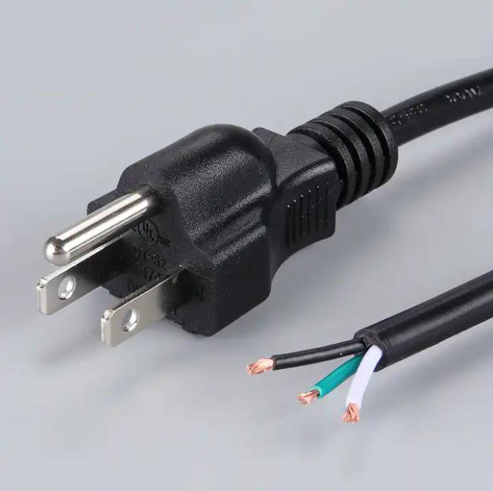 AWG del cable de transmisión de la extensión de los corazones del enchufe 3 de los cables de corriente alterna tres de 300V Japón 18