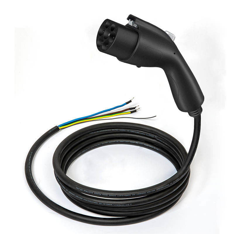 Cable portátil de carga de vehículos eléctricos de corriente alterna con enchufe de pistola GBT Cable de carga de vehículos eléctricos de automóvil 7 KW 32A