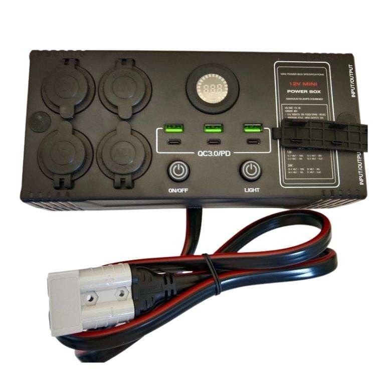 Control portátil del interruptor USB QC3.0 PD Cargador de corriente continua DC Mini Power Box con caja de control