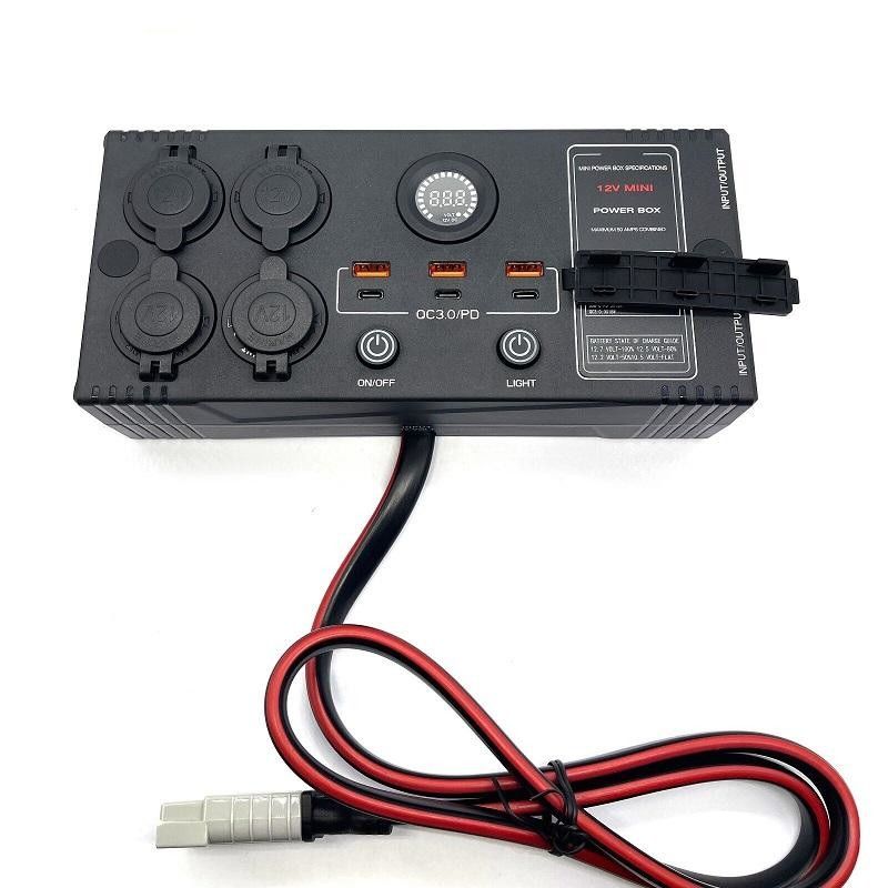 Control portátil del interruptor USB QC3.0 PD Cargador de corriente continua DC Mini Power Box con caja de control