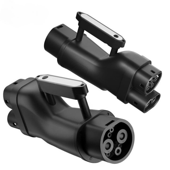 Pares del vehículo Accesorios Estación de carga Adaptador de EV GBT a CCS2 Adaptador de cargador de CC